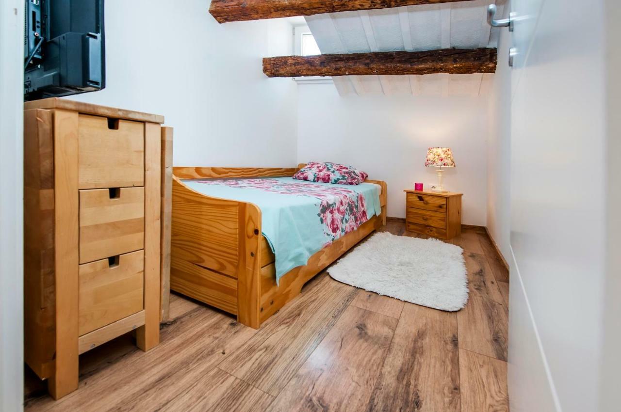 Apartment Casa Alek Rovinj Eksteriør bilde