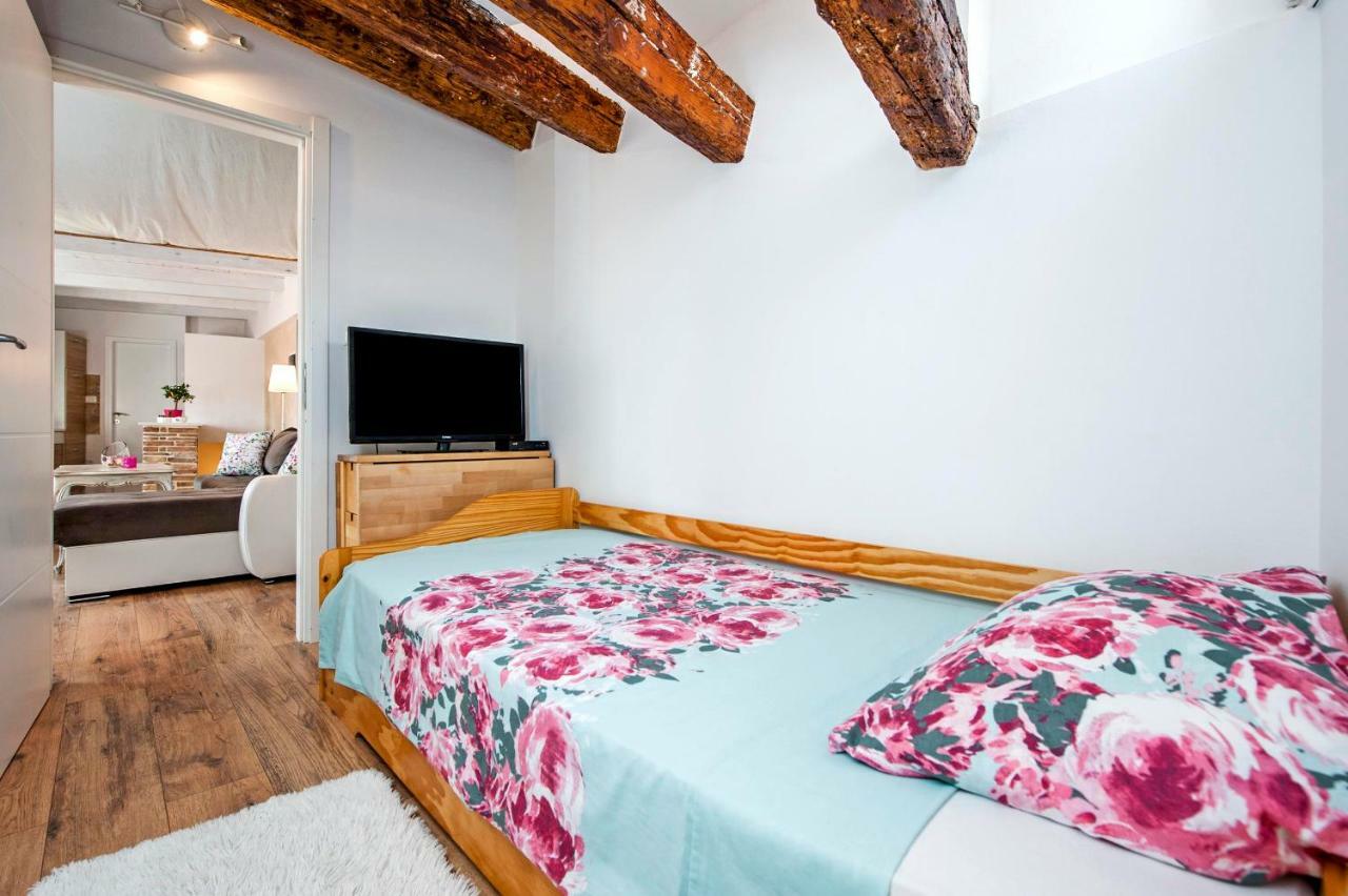 Apartment Casa Alek Rovinj Eksteriør bilde